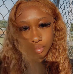 Meet your Posher, Skylar